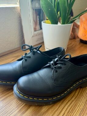 Dr. Martens 1461 Virginia Leather Oxfords Size 8